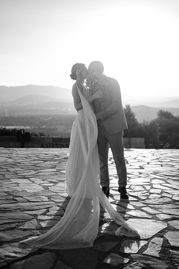 summer-wedding-wild-flowers-yellow-hues_03