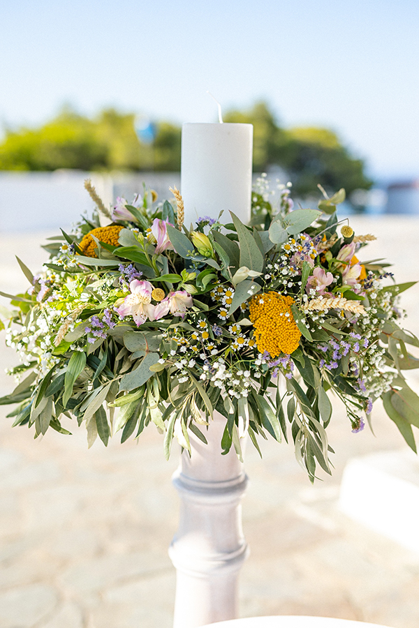 summer-wedding-wild-flowers-yellow-hues_11