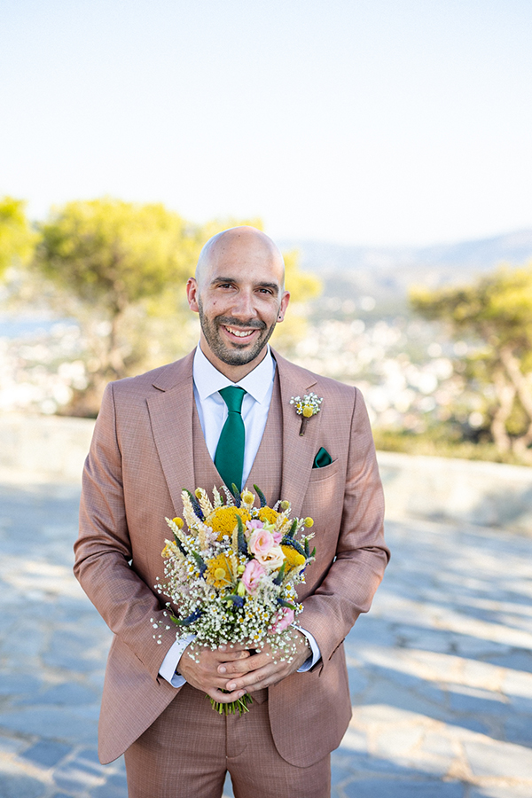 summer-wedding-wild-flowers-yellow-hues_13