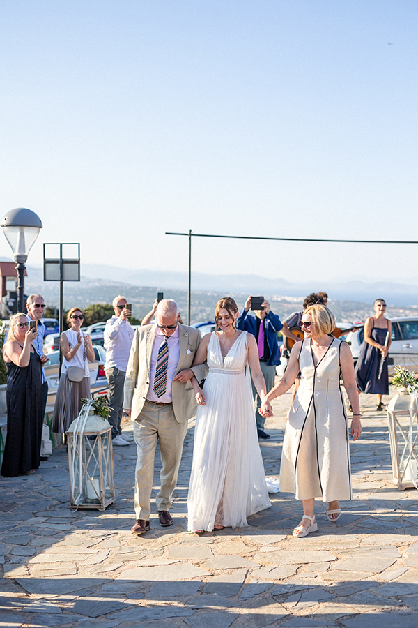 summer-wedding-wild-flowers-yellow-hues_14