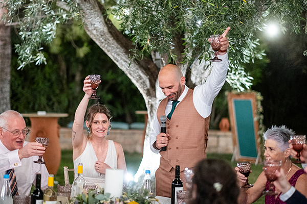 summer-wedding-wild-flowers-yellow-hues_29