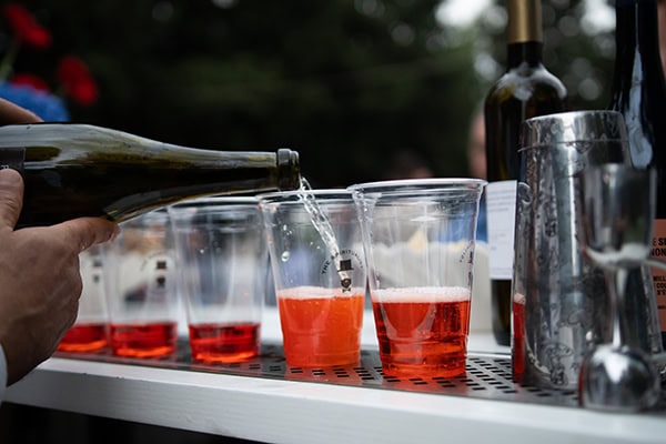 Μοναδικά cocktails απο The Spiritualist για ένα αξέχαστο γαμήλιο πάρτι