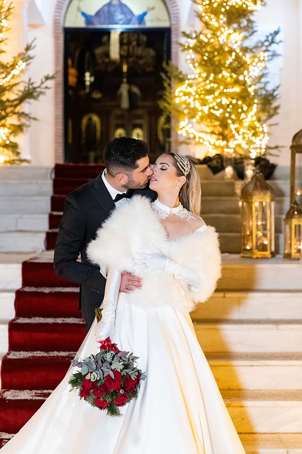 unique-wedding-winter-setting_22