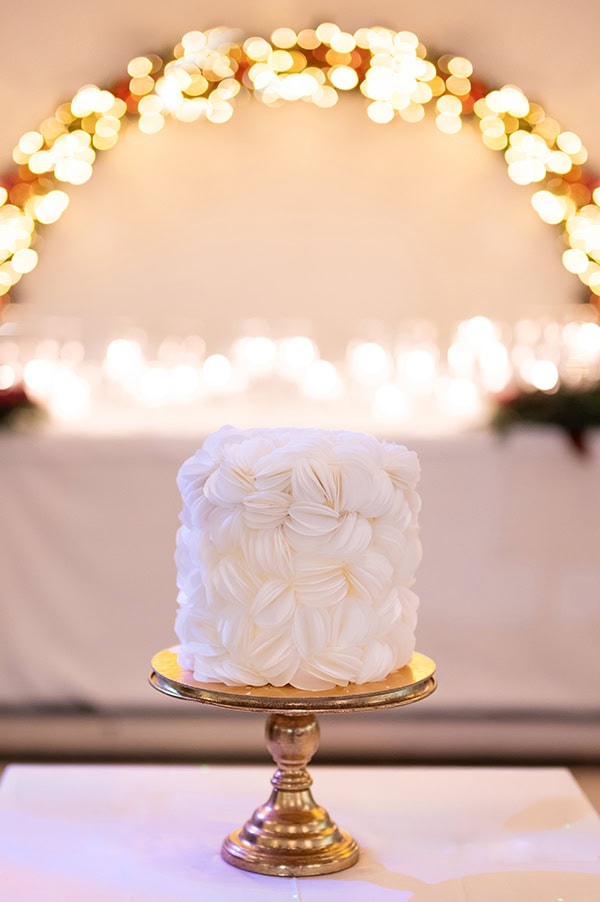 unique-wedding-winter-setting_24