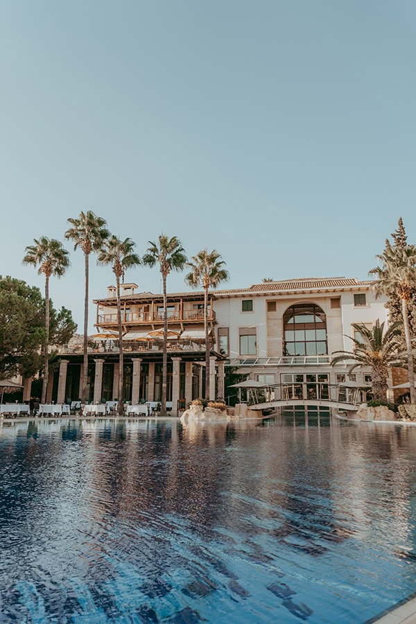 beautiful-autumn-wedding-columbia-resort-cyprus_05