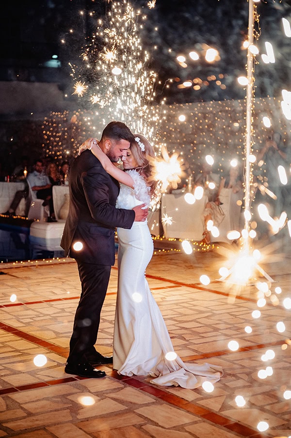 chic-wedding-kalymnos-impressive-fairy-lights_18