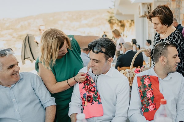 colorful-bright-wedding-beautiful-karpathos_11