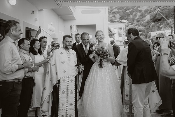 colorful-bright-wedding-beautiful-karpathos_21