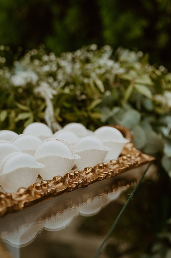 impressive-autumn-wedding-allwhite-elements_08