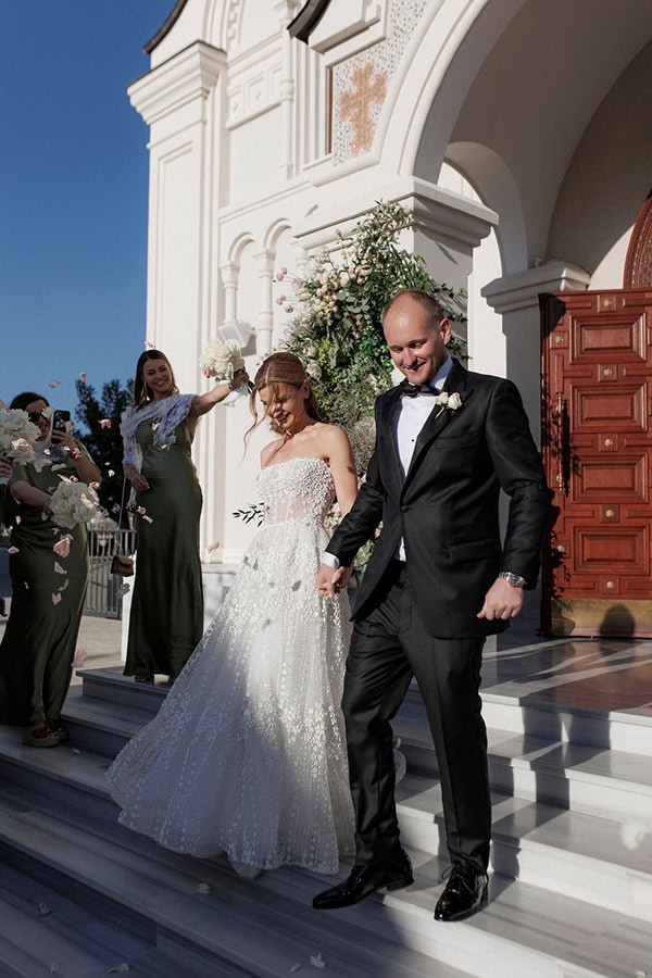 impressive-wedding-limassol-romantic-elements_13