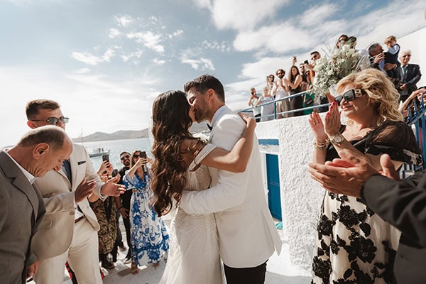 minimal-chic-wedding-tinos-beautiful-snapshots_18