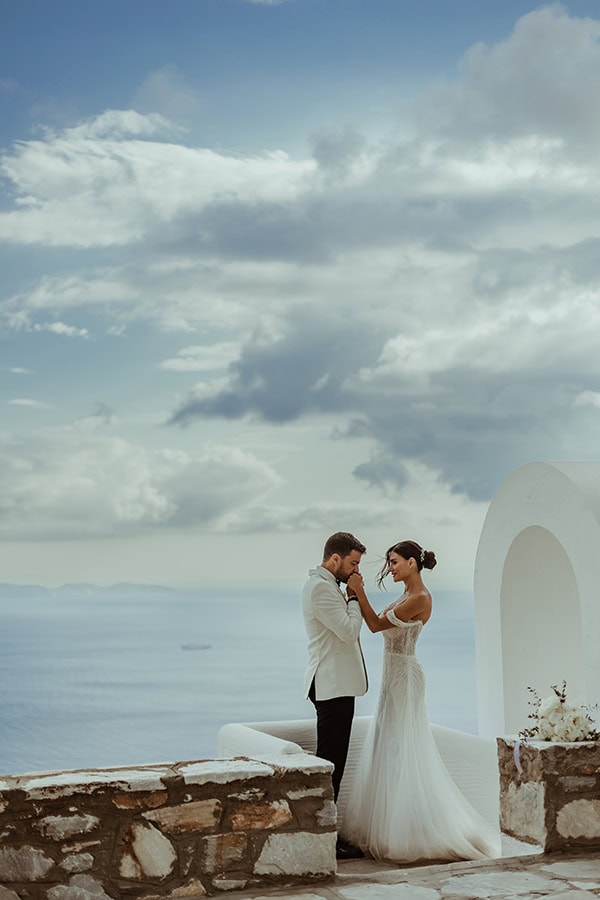 minimal-chic-wedding-tinos-beautiful-snapshots_24