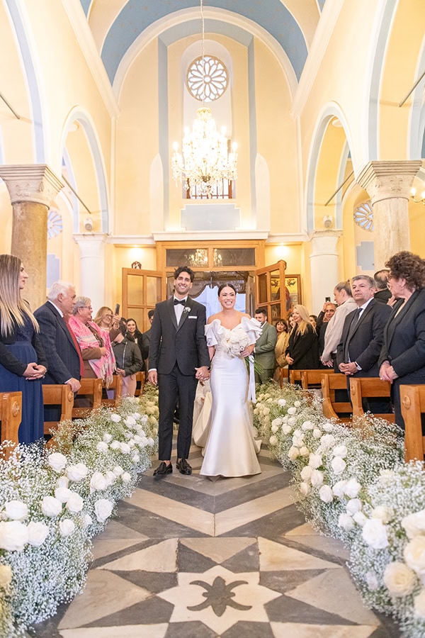 minimal-chic-wedding-tinos-white-hues_10