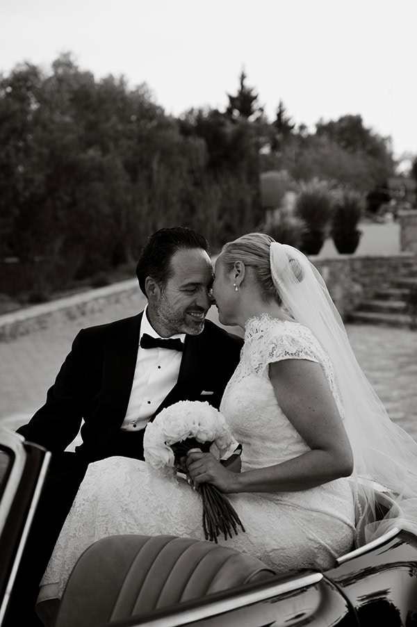 modern-wedding-black-white-decor-fun_02