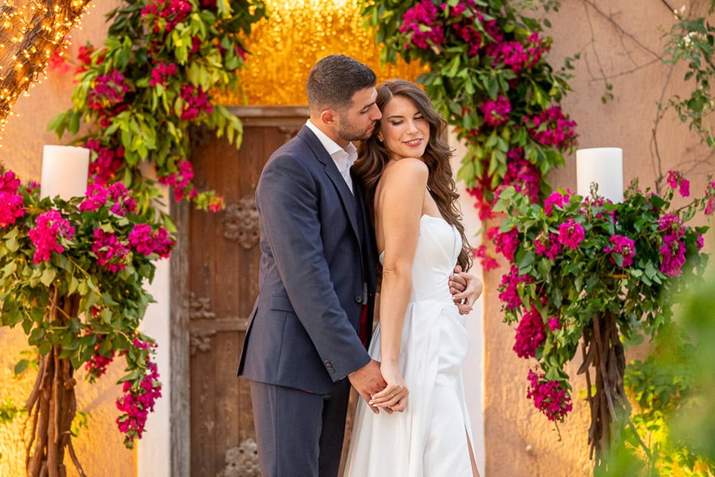 Ρομαντικός καλοκαιρινός γάμος με μπουκαμβίλιες στο Κτήμα Κλεοπάτρα  | Χριστίνα & Χρήστος