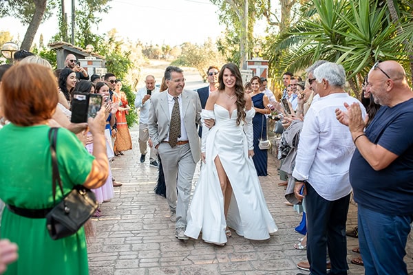 romantic-summer-wedding-bourgainvillea-ktima-kleopatra_13