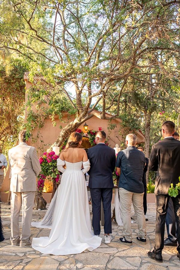 romantic-summer-wedding-bourgainvillea-ktima-kleopatra_17