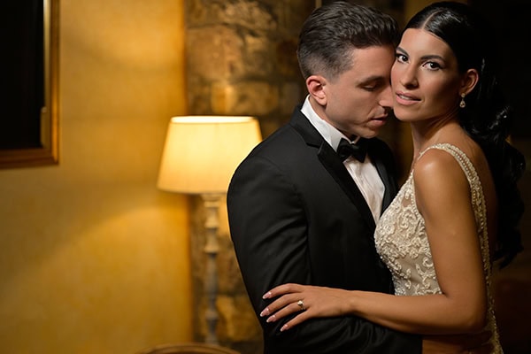 Ρομαντικός γάμος στη Μυτιλήνη με υπέροχο ανθοστολισμό | Ανατολή & Κωνσταντίνος