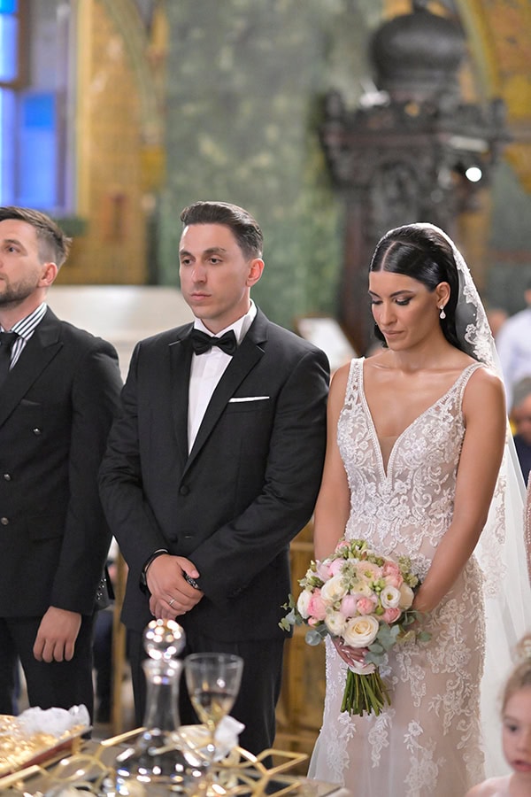 romantic-wedding-mytilene-lovely-floral-design_12