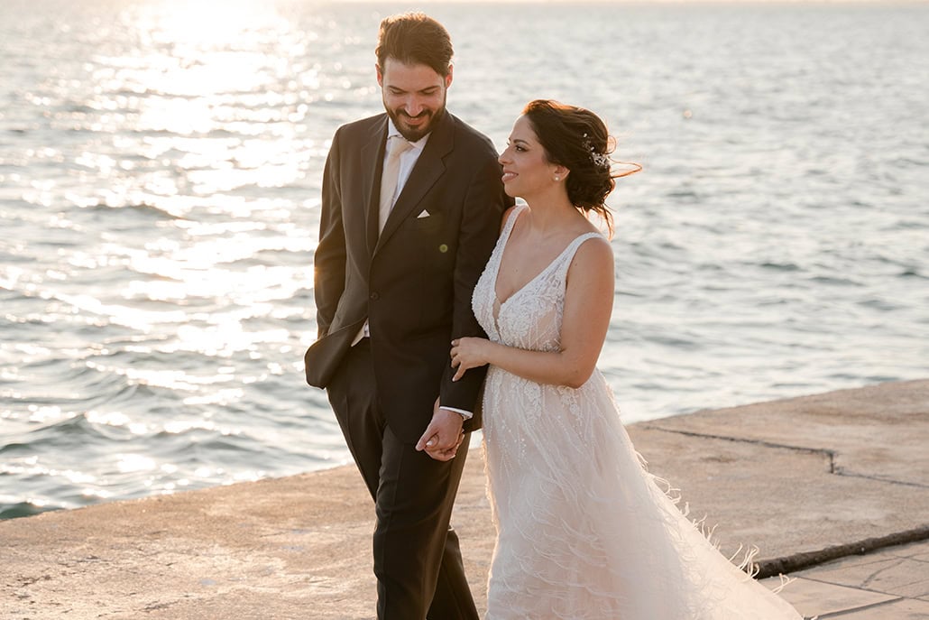 Ρομαντικός γάμος στη Θεσσαλονίκη με λευκά άνθη | Μαρία & Φώτης