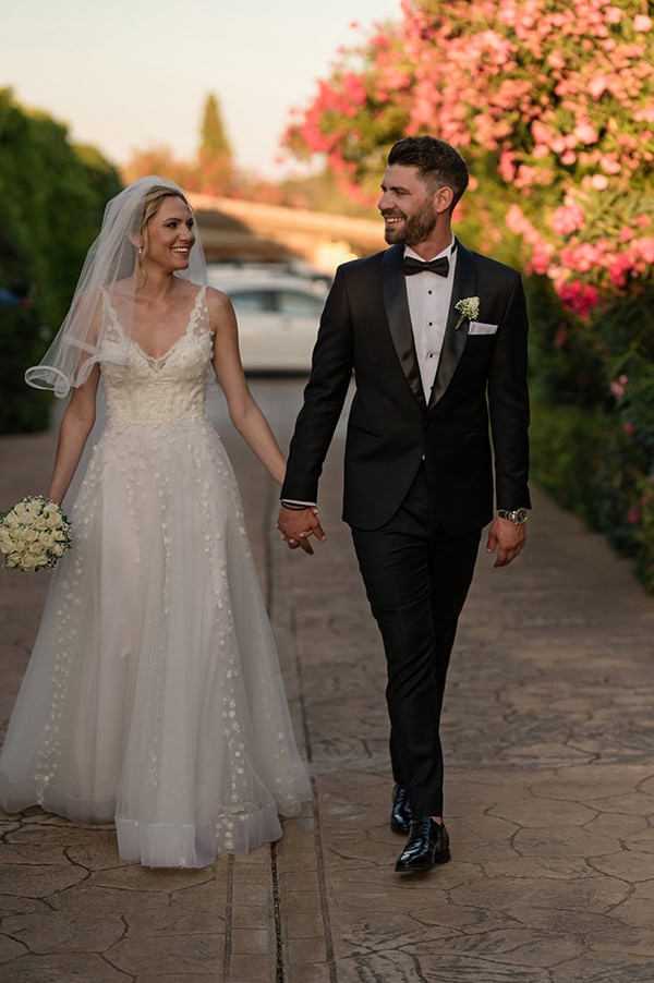 summer-wedding-markou-wine-museum-romantic-details_01