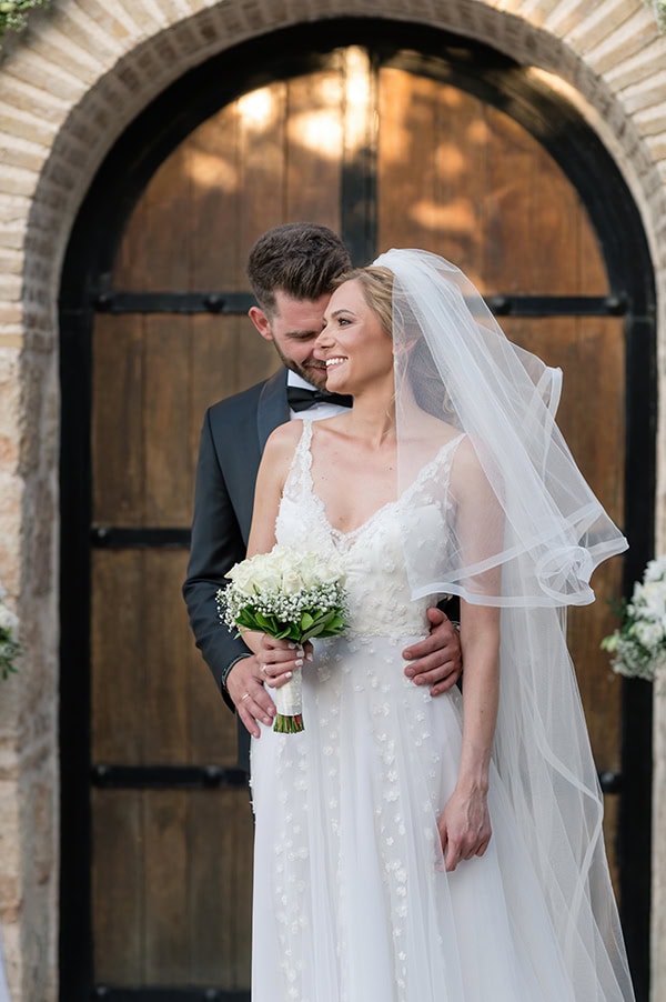 summer-wedding-markou-wine-museum-romantic-details_24