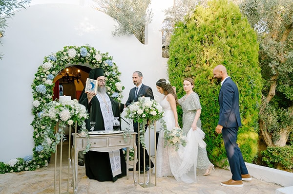 summer-wedding-romantic-flower-arrangements_14