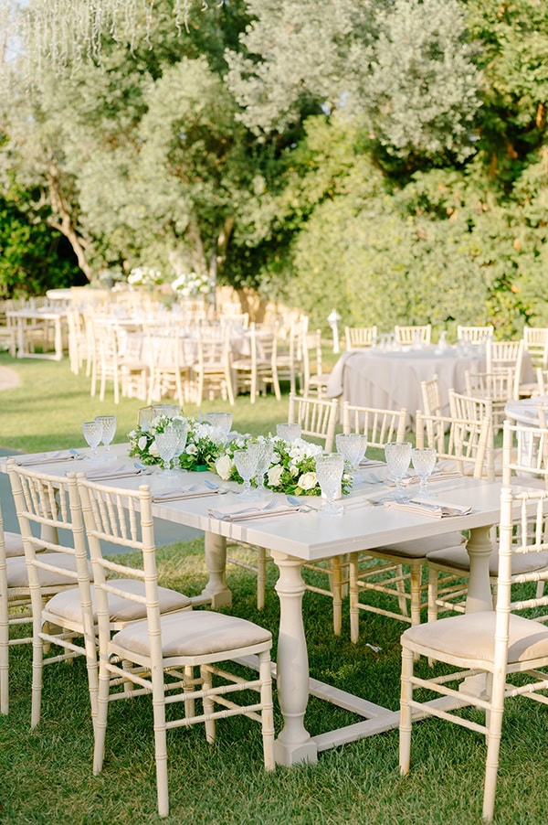 summer-wedding-romantic-flower-arrangements_18