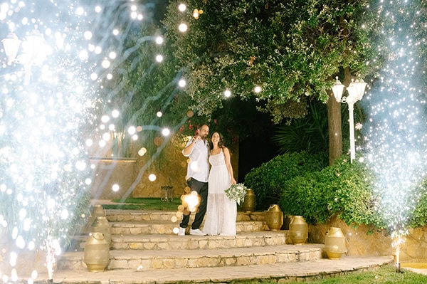 summer-wedding-romantic-flower-arrangements_21