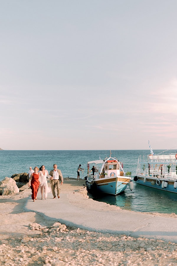 totally-summer-wedding-koufonisia-wonderful-boho-details_13