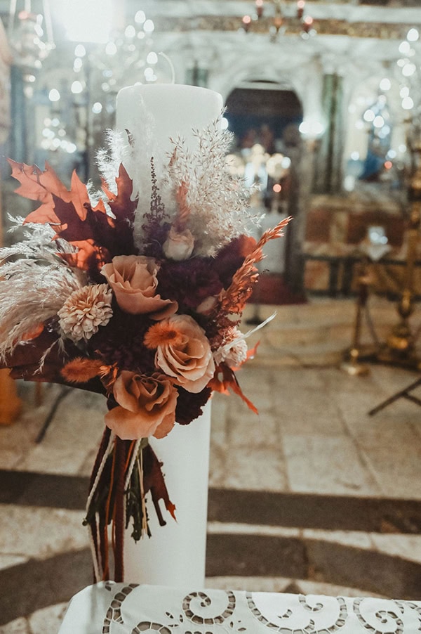 autumn-wedding-filled-florals-earthy-tones_09