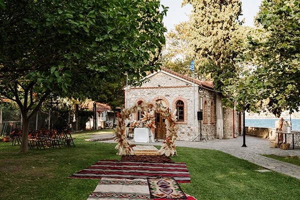 boho-chic-wedding-terracotta-hues_05