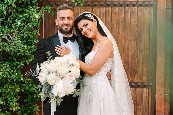 Elegant καλοκαιρινός γάμος με υπέροχα μυρωδάτα άνθη | Στέλλα & Γιάννης