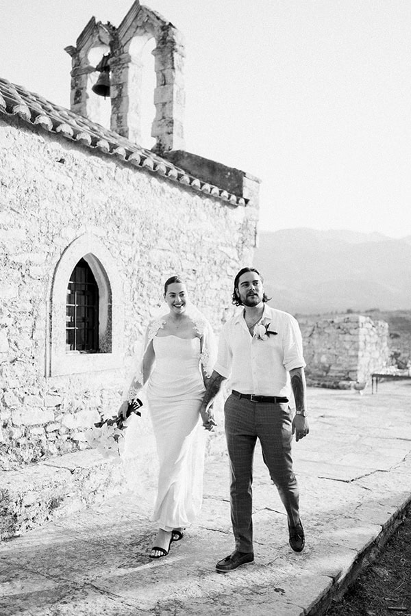 intinate-wedding-chania-minimal-chic-details_09