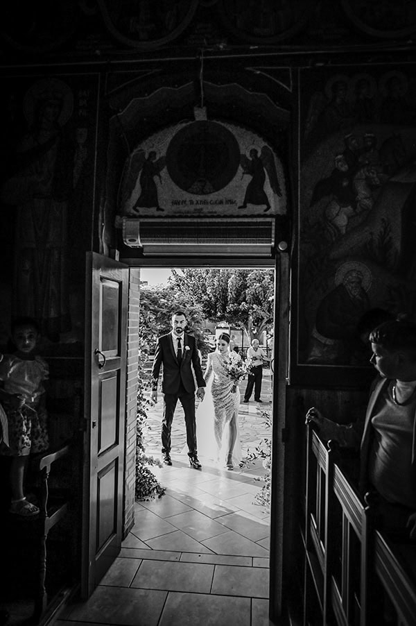 lovely-wedding-dreamy-setting-evgenios-hills_10