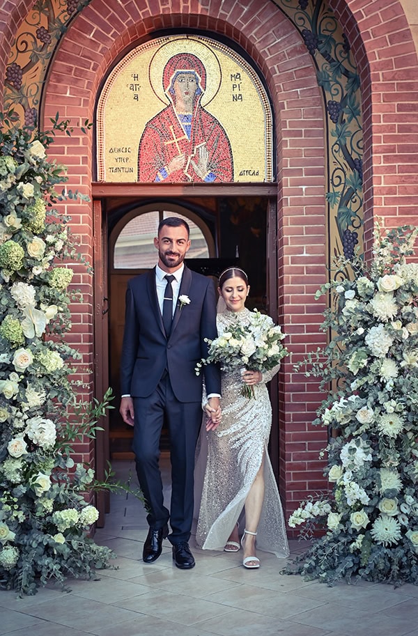 lovely-wedding-dreamy-setting-evgenios-hills_16