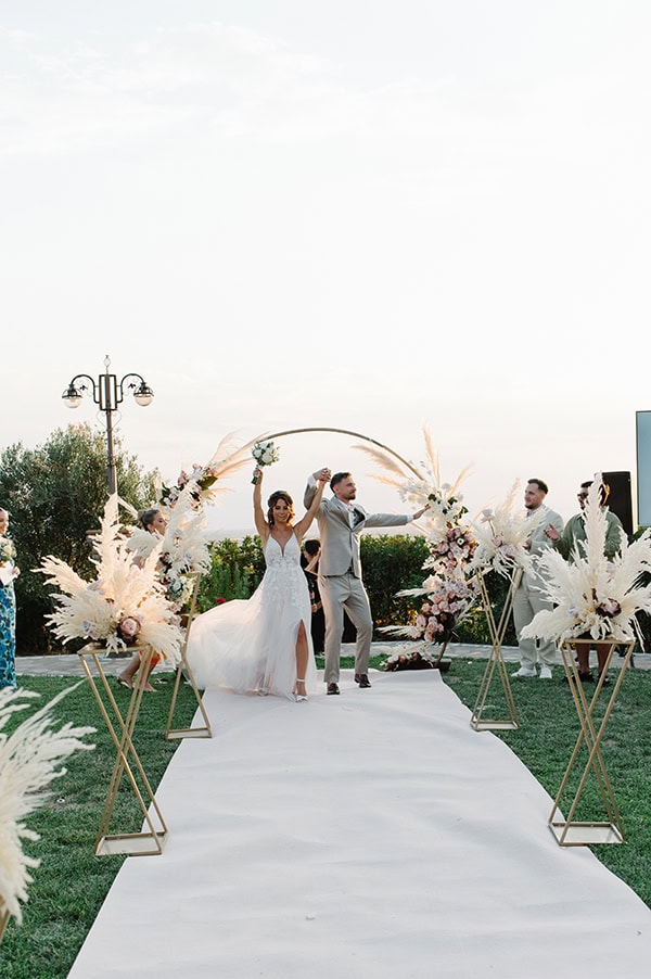 modern-chic-wedding-thessaloniki-pale-hues-modern-details_10