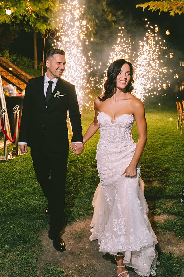 romantic-outdoor-wedding-ktima-laas-sophisticated-decor_23