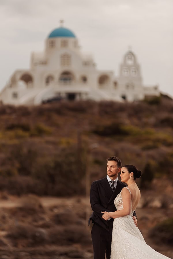romantic-wedding-in-athens-all-white-florals_22