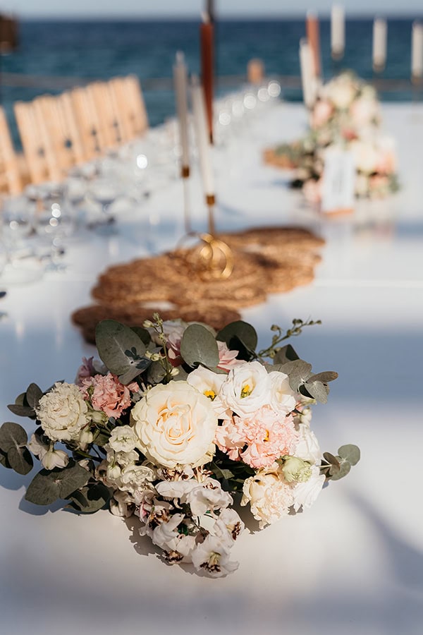 summer-wedding-in-sifnos-with-white-details-stunning-view_23