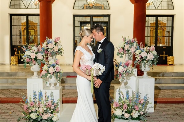 Όμορφος φθινοπωρινός γάμος στη Νάουσα με παστέλ άνθη | Μαρία & Κυριάκος