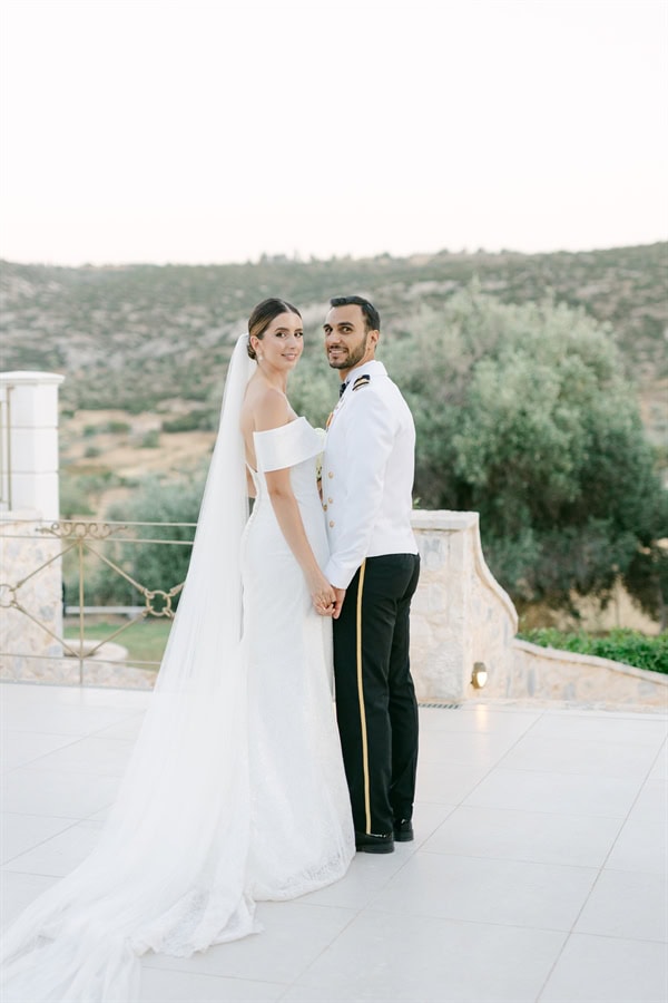 beautiful military wedding with chic details_2