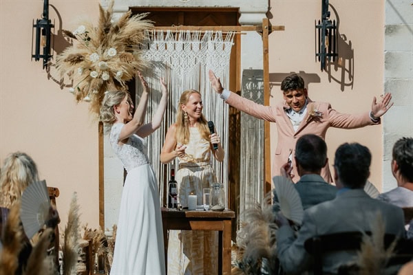 boho-wedding-dreamy-atmosphere-dried-flowers_28