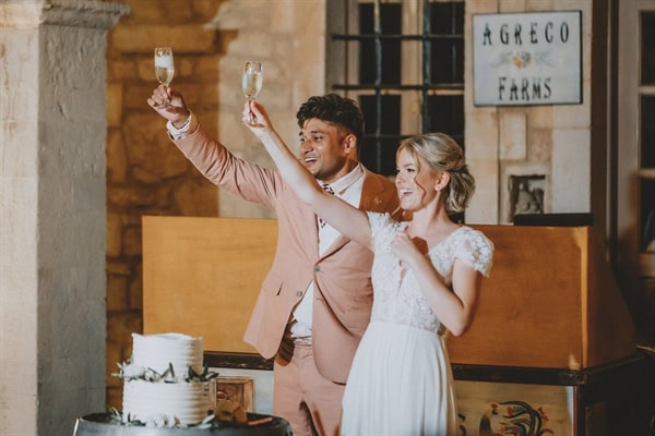 boho-wedding-dreamy-atmosphere-dried-flowers_36