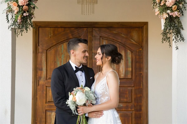 chic wedding thessaloniki with earthy hues romantic details_11