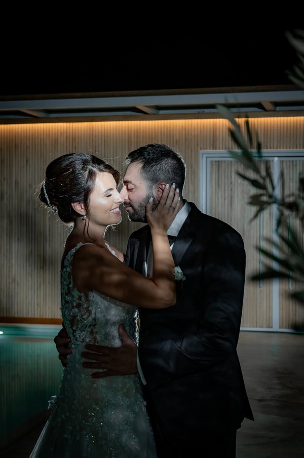 lovely summer wedding romantic details amaltheia the place_1