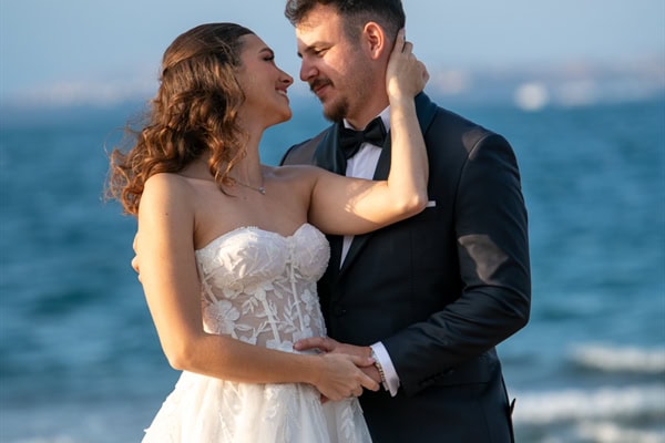 Μια ρομαντική next day φωτογράφιση δίπλα στη θάλασσα | Αναστασία & Κώστας