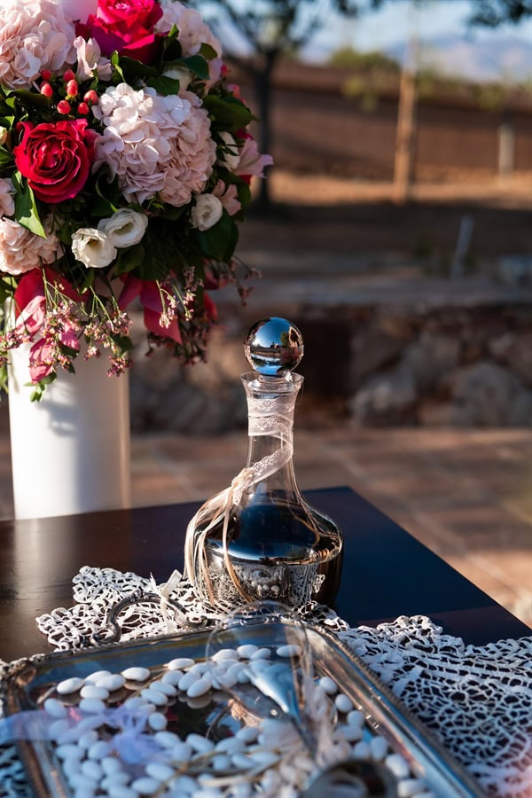 romantic wedding ktima laas lovely floral arrangements_19