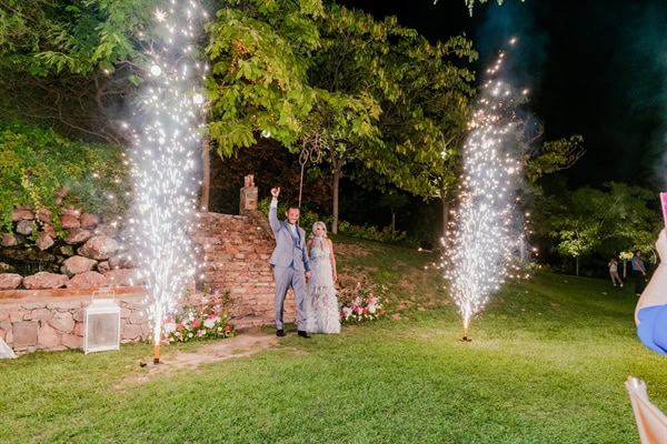 romantic wedding ktima laas lovely floral arrangements_36