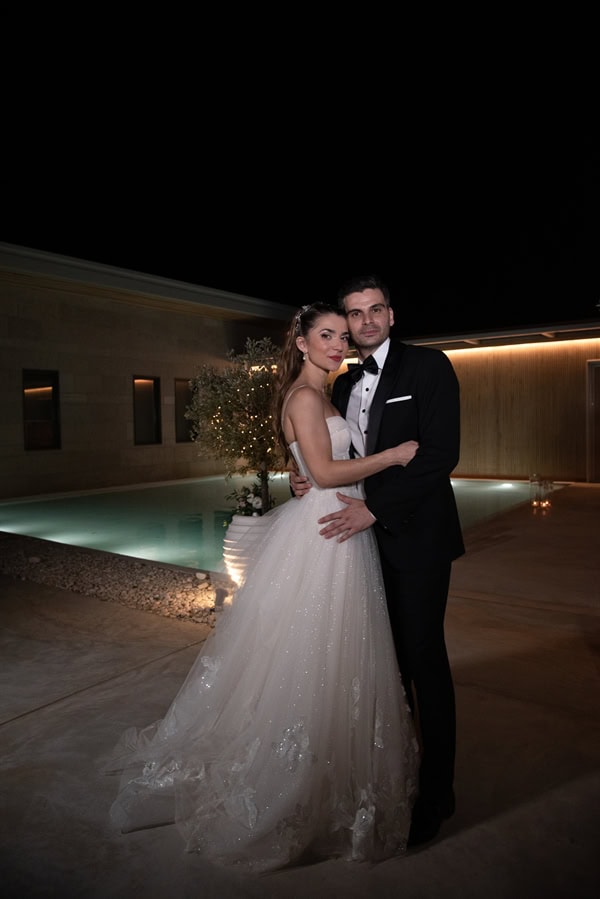 romantic wedding roses pale hues_1